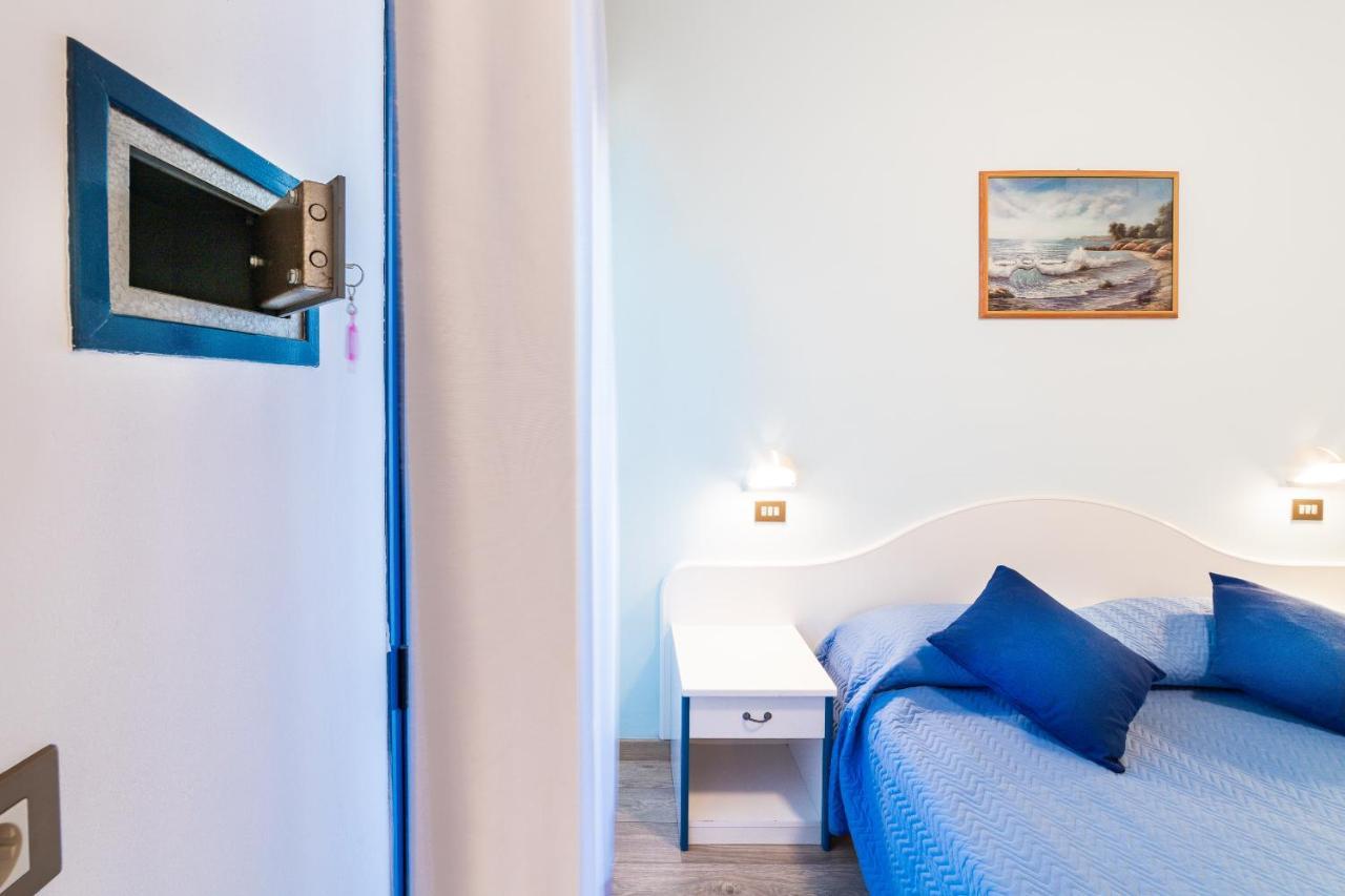 Hotel Tivoli Мисано Адриатико Екстериор снимка