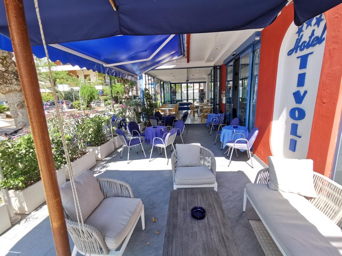 Hotel Tivoli Мисано Адриатико Екстериор снимка